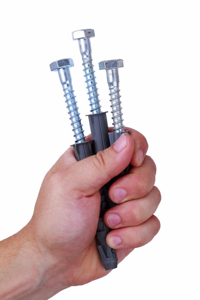 Acasă 25 Rolul șuruburilor de ancorare în execuția echipamentelor fixe